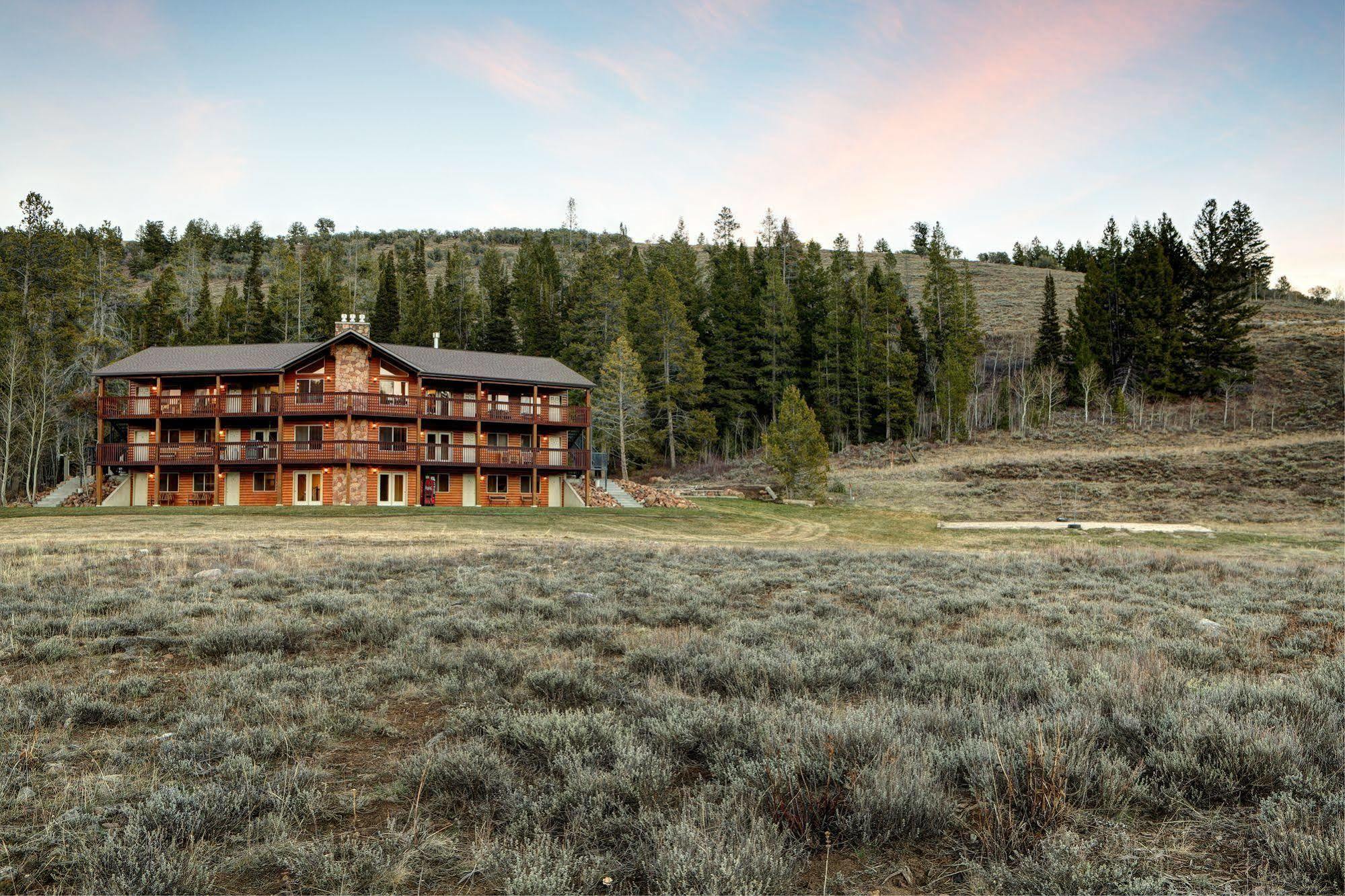 Beaver Creek Lodge Logan Extérieur photo
