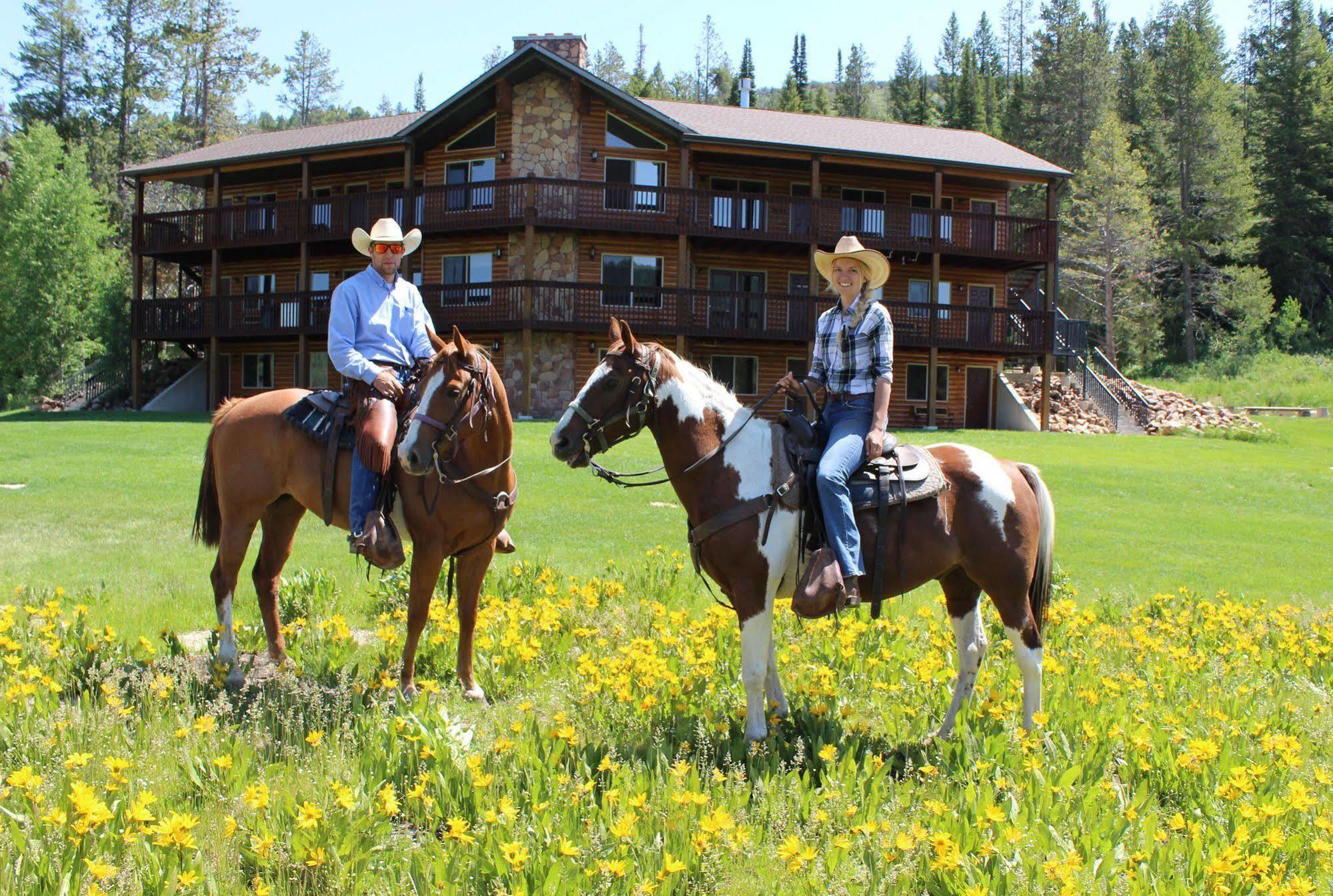 Beaver Creek Lodge Logan Extérieur photo